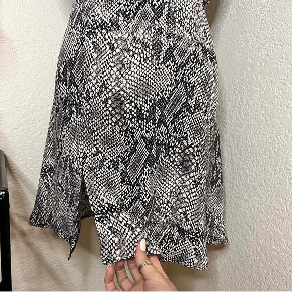 ARITZIA BABATON Hamptons Mini Dress‎ Snake Print Size 6 - Picture 6 of 13